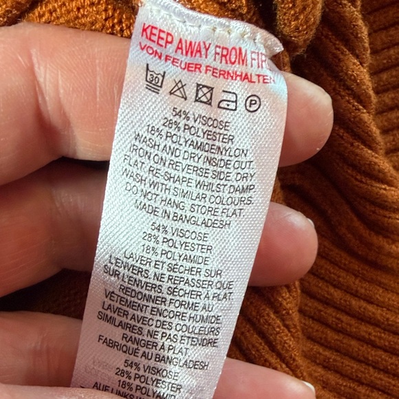 French Connection Rust Knit Sweater - Picture 10 of 10
